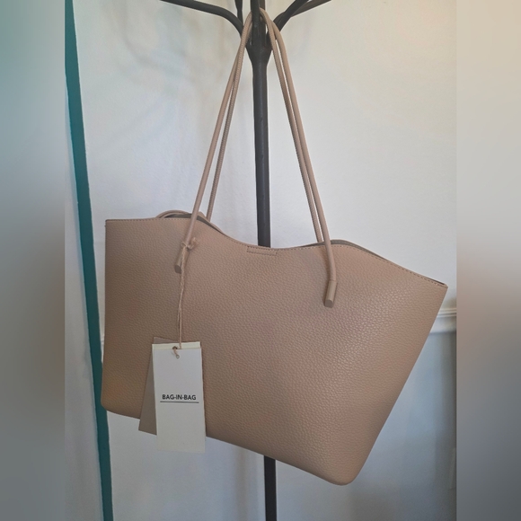 Antik Kraft Ivy 2-in-1 Vegan Leather Hobo Bag - Beige - NWT - Picture 3 of 7